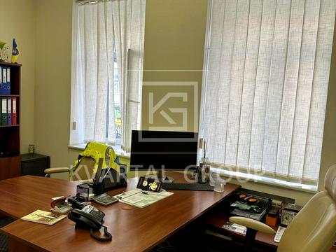 комерційна за адресою Січових Стрільців вул. (Артема), 13