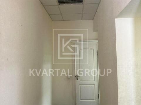 комерційна за адресою Січових Стрільців вул. (Артема), 13