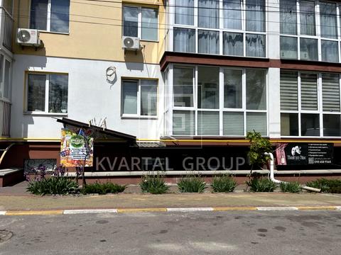 комерційна за адресою Громадянська вул., 4