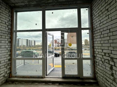 комерційна за адресою Івана Кожедуба вул., 3а