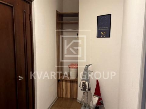 комерційна за адресою Виговського вул. (Суворова), 1-Ю