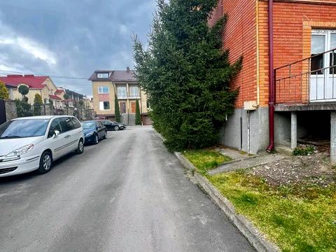 будинок за адресою Микулинецька вул.