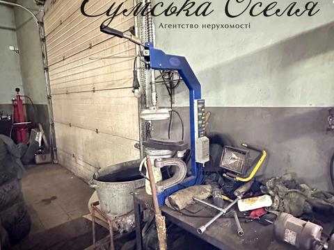 комерційна за адресою Чорновола вул., 115