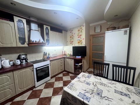 квартира по адресу Бориса Гмыри ул., 2