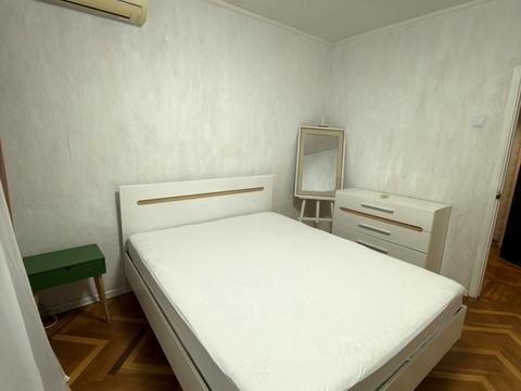 квартира за адресою Йорданська вул. (Лайоша Гавро), 4-Б