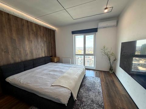 квартира за адресою Михайла Максимовича вул. (Онуфрія Трутенка), 28-Е