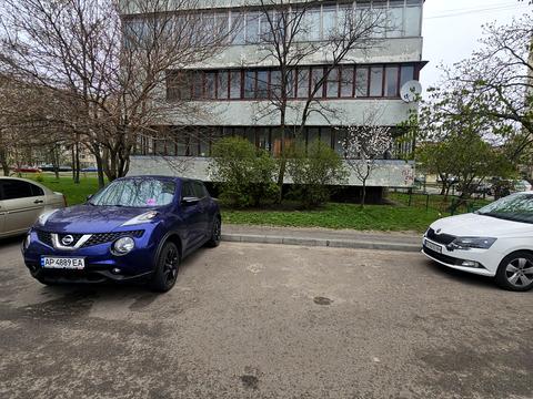 квартира по адресу Героев Полка "Азов ул. (Малиновского маршала), 32