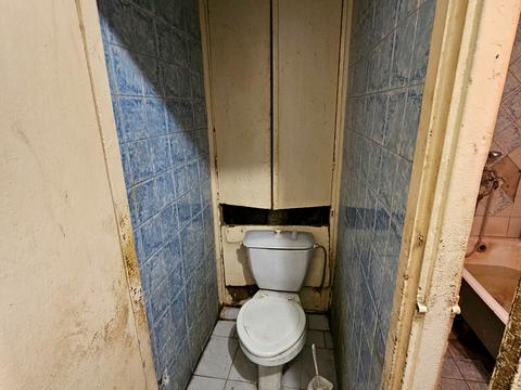 квартира по адресу Героев Полка "Азов ул. (Малиновского маршала), 32