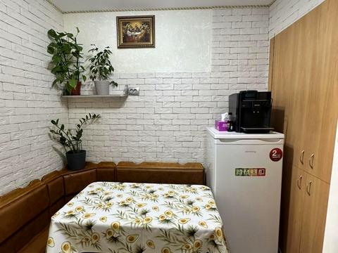 комната по адресу Кн.Острозького, 14