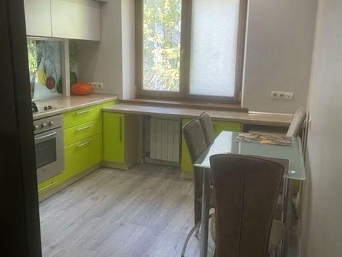 квартира за адресою Слави бульв., 18