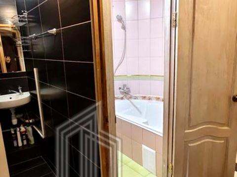 квартира по адресу Голосеевский просп. (40-летия Октября), 82