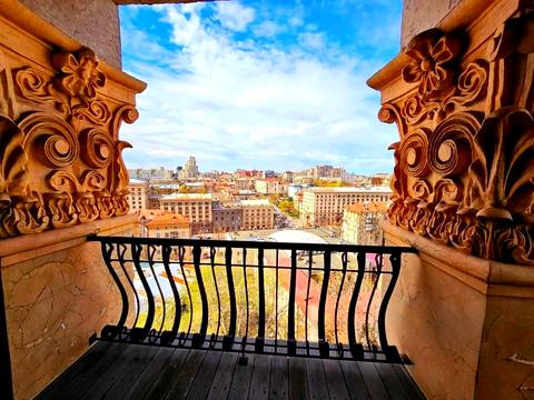 квартира за адресою Заньковецької вул., 8