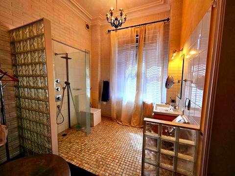 квартира за адресою Заньковецької вул., 8