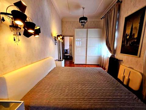 квартира за адресою Заньковецької вул., 8