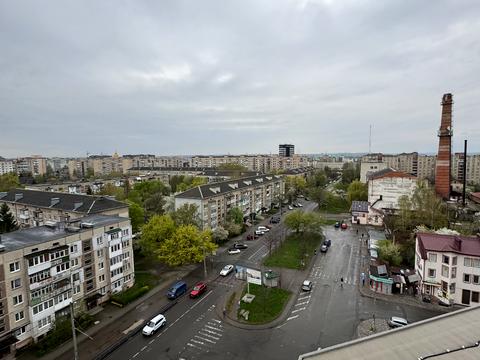 квартира за адресою Василя Симоненка вул., (Будинок 4)