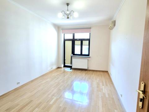 коммерческая по адресу Паторжинского ул., 14