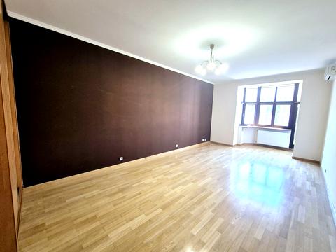 коммерческая по адресу Паторжинского ул., 14