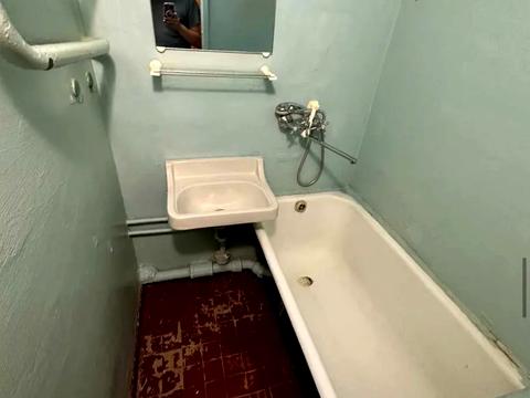 квартира за адресою Князя Романа Мстиславича вул. (Генерала Жмаченка), 4