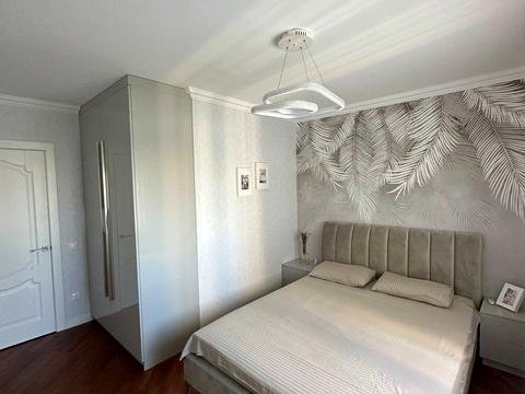 квартира за адресою Дарницький бульв., 10