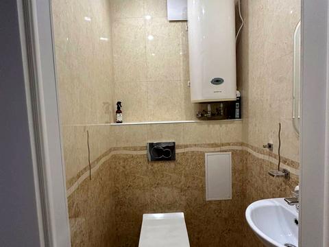 квартира за адресою Дарницький бульв., 10