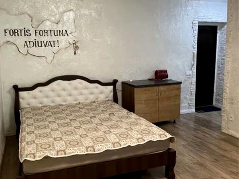 квартира за адресою Академіка Заболотного вул., 7