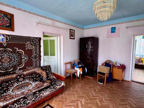 будинок за адресою Дністровська