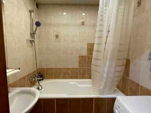 квартира за адресою Володимира Івасюка просп. (Героїв Сталінграду), 60