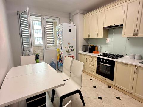 квартира за адресою Карла Мікльоша вул., 27