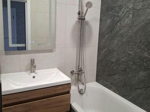 квартира за адресою Запорізьке шосе, 32д