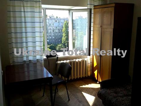 квартира за адресою Братиславська вул., 4