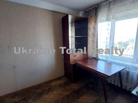 квартира за адресою Братиславська вул., 4