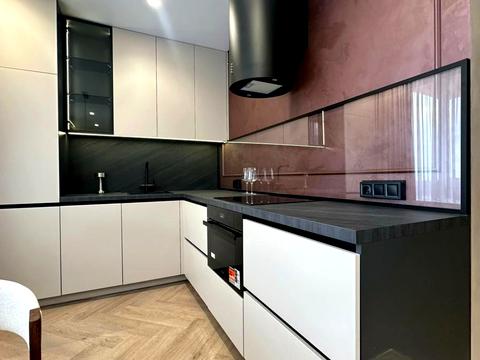 квартира за адресою Салютна вул., 2к22