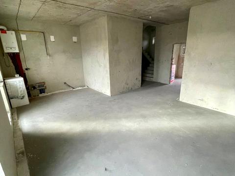 будинок за адресою коновальцья 42