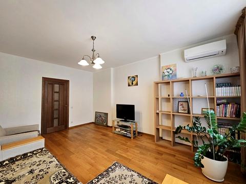 квартира за адресою Юрія Кондратюка вул., 3