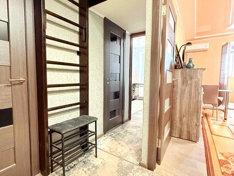 квартира за адресою Михайла Лушпи просп., 52