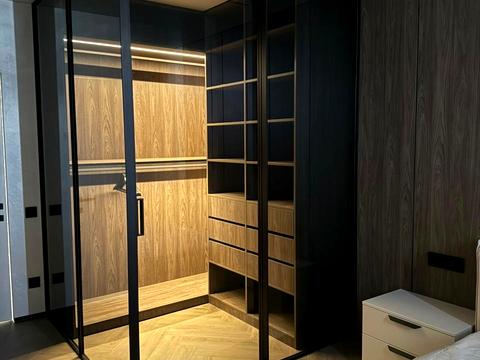 квартира за адресою Дніпровська набережна вул., 15-Є