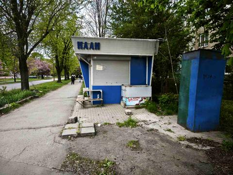 комерційна за адресою Марії Заньковецької вул., 38