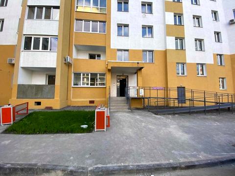 квартира за адресою Льва Ландау просп. (50-річчя СРСР), 52-Л