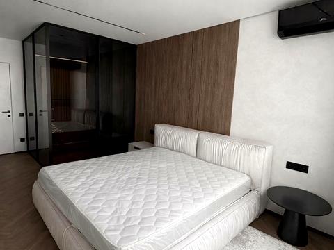 квартира за адресою Дніпровська набережна вул., 15-Є