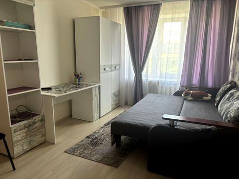 квартира по адресу Молодіжна ул., 7