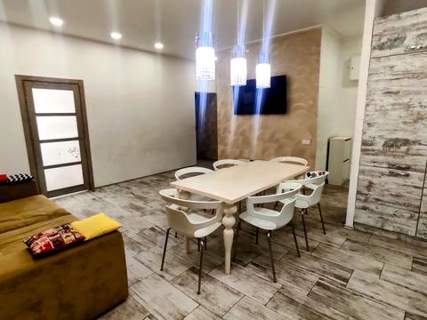 квартира за адресою Дніпро, Крутогірний узвіз (Рогальова), (Будинок 1)