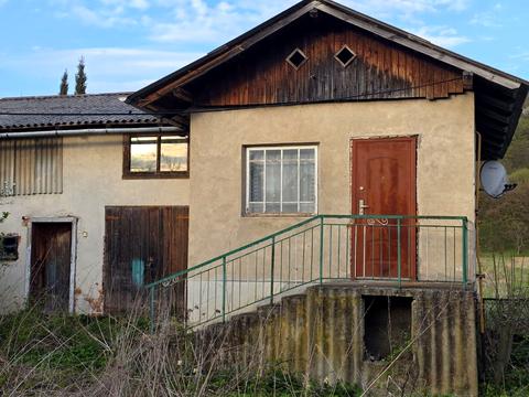 будинок за адресою с. Крилос, Пастернака, 35