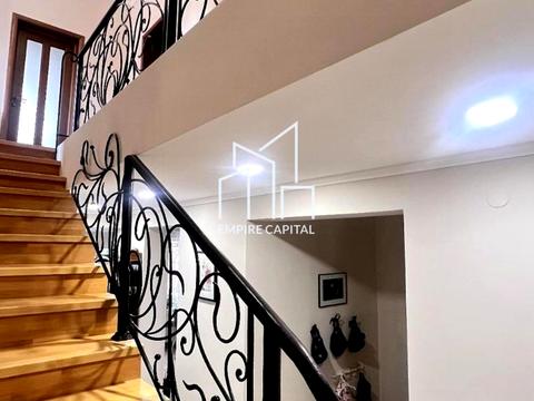 будинок за адресою Щаслива