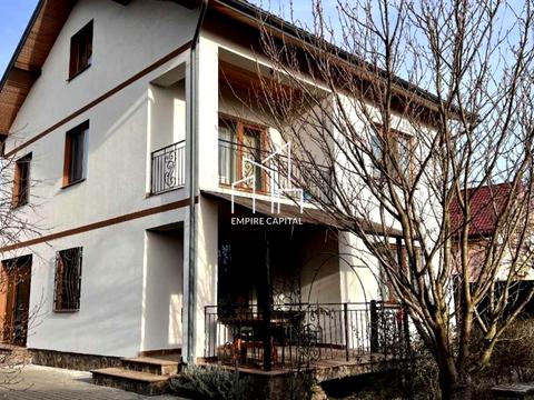 будинок за адресою Щаслива