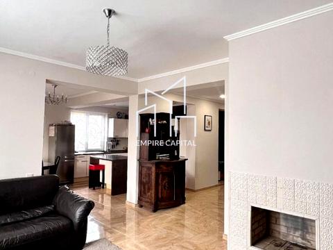 будинок за адресою Щаслива