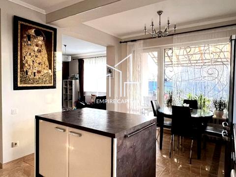 будинок за адресою Щаслива