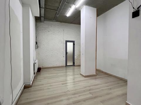 коммерческая по адресу Ивана Франко ул., 1