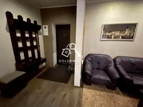 квартира по адресу Владимира Великого пл. (Артема), 3