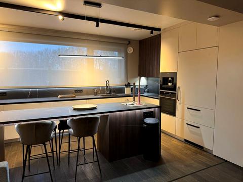 будинок за адресою Жовтнева вул.