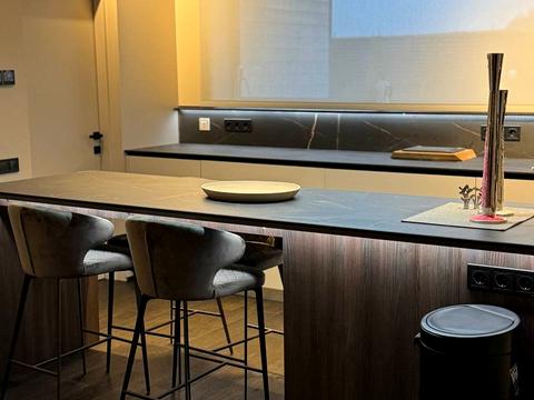 будинок за адресою Жовтнева вул.